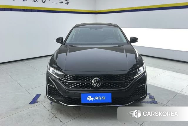 Volkswagen Passat id 4235906 из Китая 10