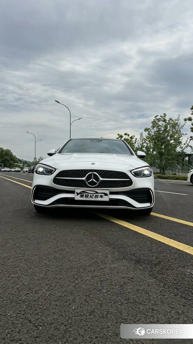 Mercedes-Benz Class C 2023 Белый из Китая, фото 5