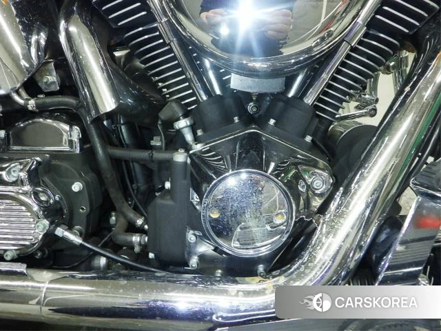 Engine photo