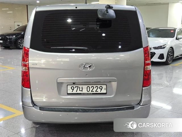 Hyundai The New Grand Starex id 4741871 из Кореи 10