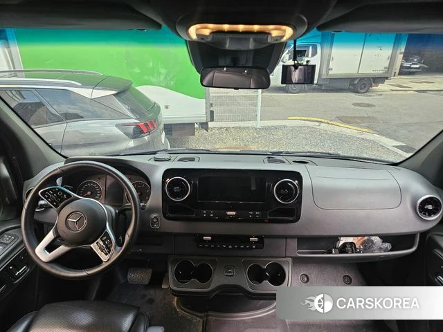 Mercedes-Benz Sprinter 2023 Черный из Кореи, фото 3