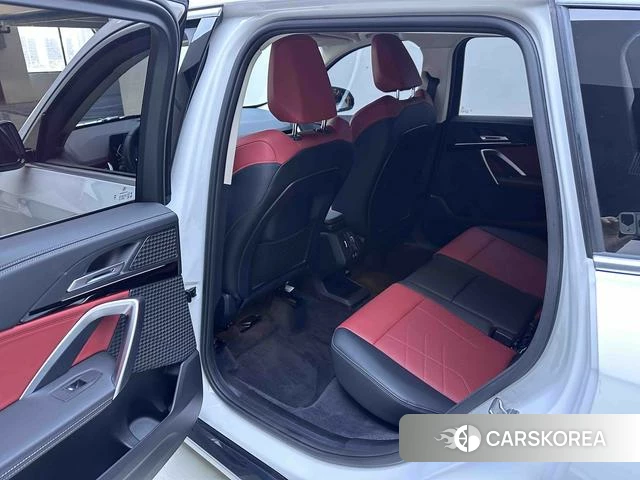BMW X1 id 4380431 из Китая 16
