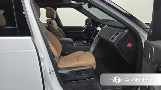 Land Rover Discovery 5 id 2857544 из Кореи 13