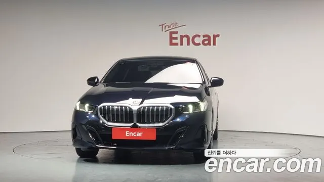 BMW 5 Series (G60) id 2694983 из Кореи 13