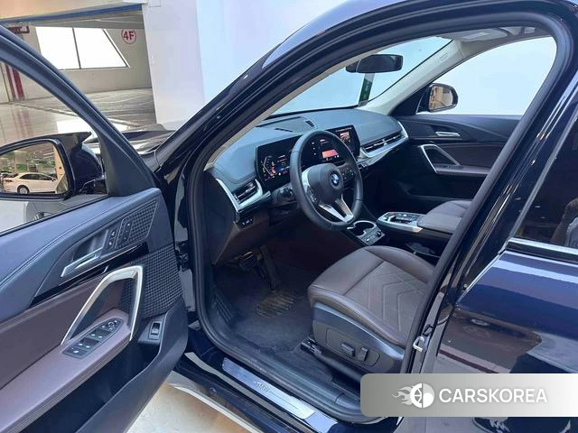 BMW X1 id 4264817 из Китая 16
