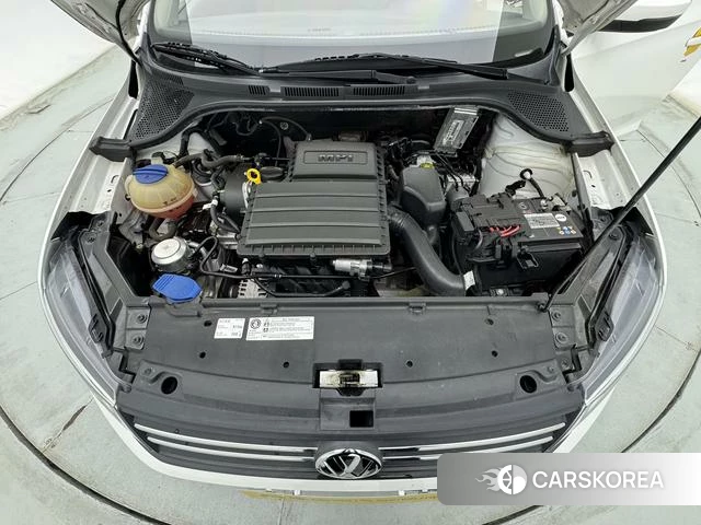 Volkswagen Santana id 4258564 из Китая 21