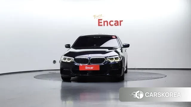 BMW 5 Series (G30) id 3396675 из Кореи 13