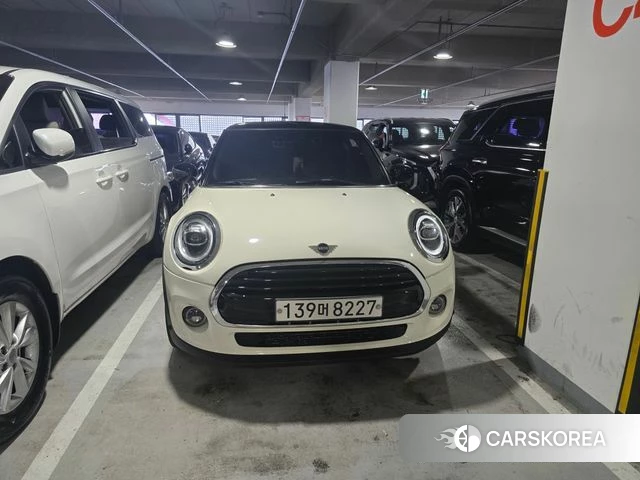 Mini Cooper 2020 Жемчужный цвет из Кореи, фото 3
