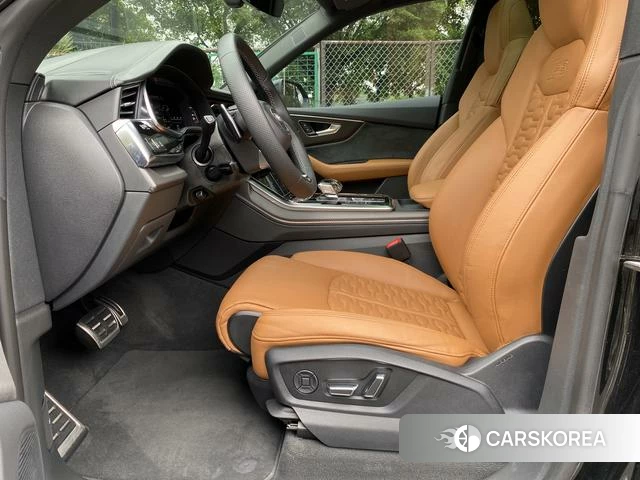 Audi RS Q8 id 4299709 из Китая 17