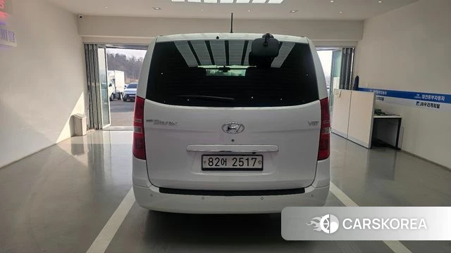 Hyundai The New Grand Starex id 3856554 из Кореи 9