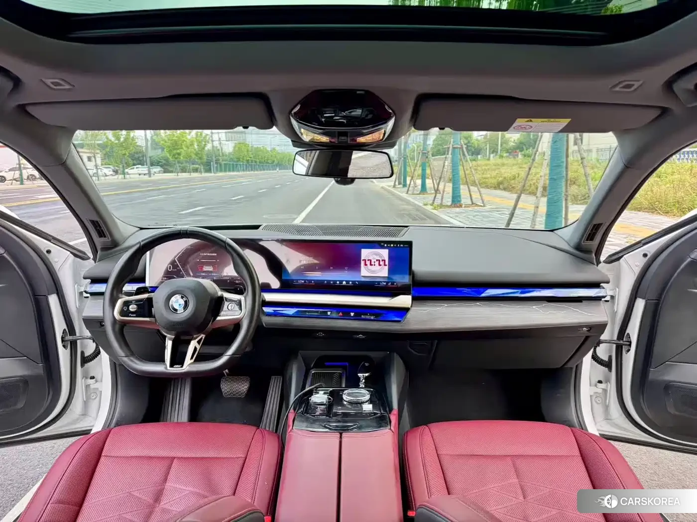 BMW 5 series 2024 Белый из Китая, фото 3