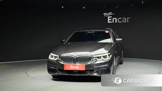 BMW 5 Series (G30) id 3873131 из Кореи 13