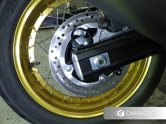 Suzuki V-STROM 650 XT id 3947201 из Японии 23