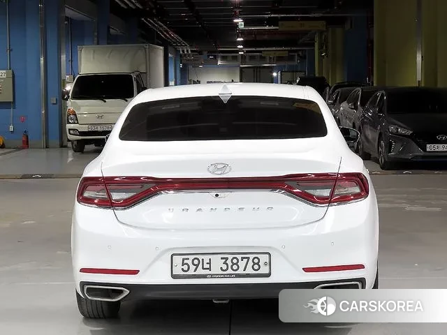 Hyundai Grandeur IG id 3284565 из Кореи 13