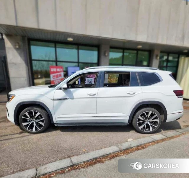 Volkswagen Atlas 2025 Белый из Кореи, фото 3