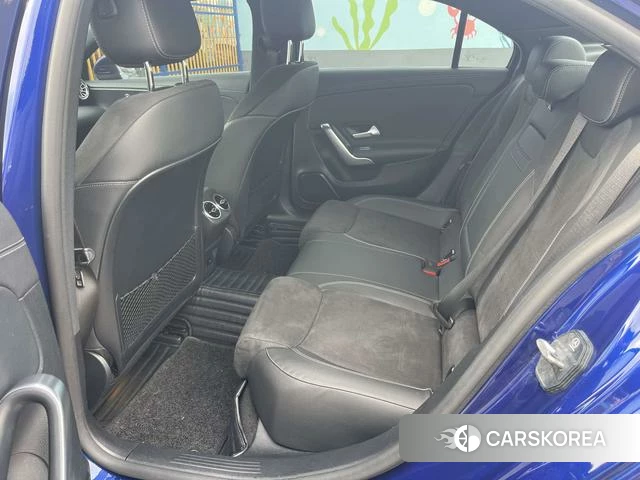 Mercedes-Benz Class A 2021 Синий из Китая, фото 3