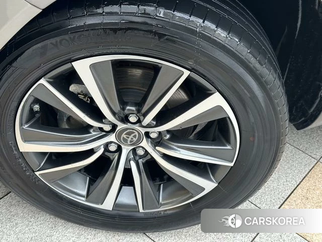 Toyota Ling Fang HARRIER id 4273890 из Китая 16