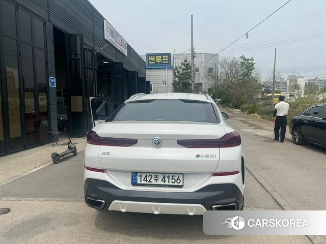 BMW X6 (G06) 2022 Белый из Кореи, фото 3