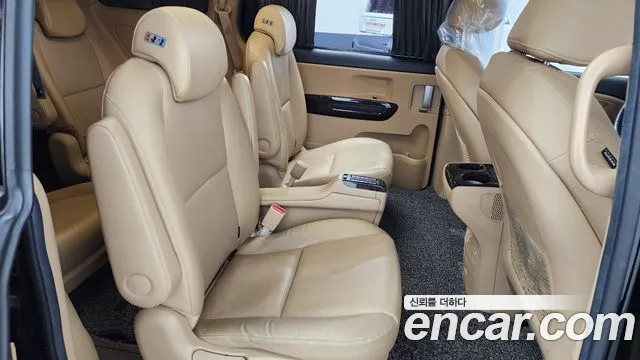 Kia The New Carnival id 2756762 из Кореи 13