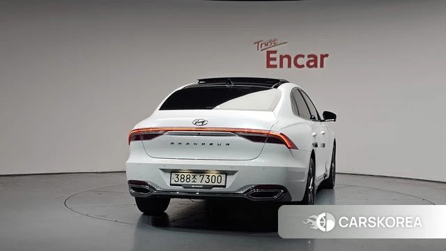 Hyundai The New Grandeur IG Hybrid id 4344954 из Кореи 23
