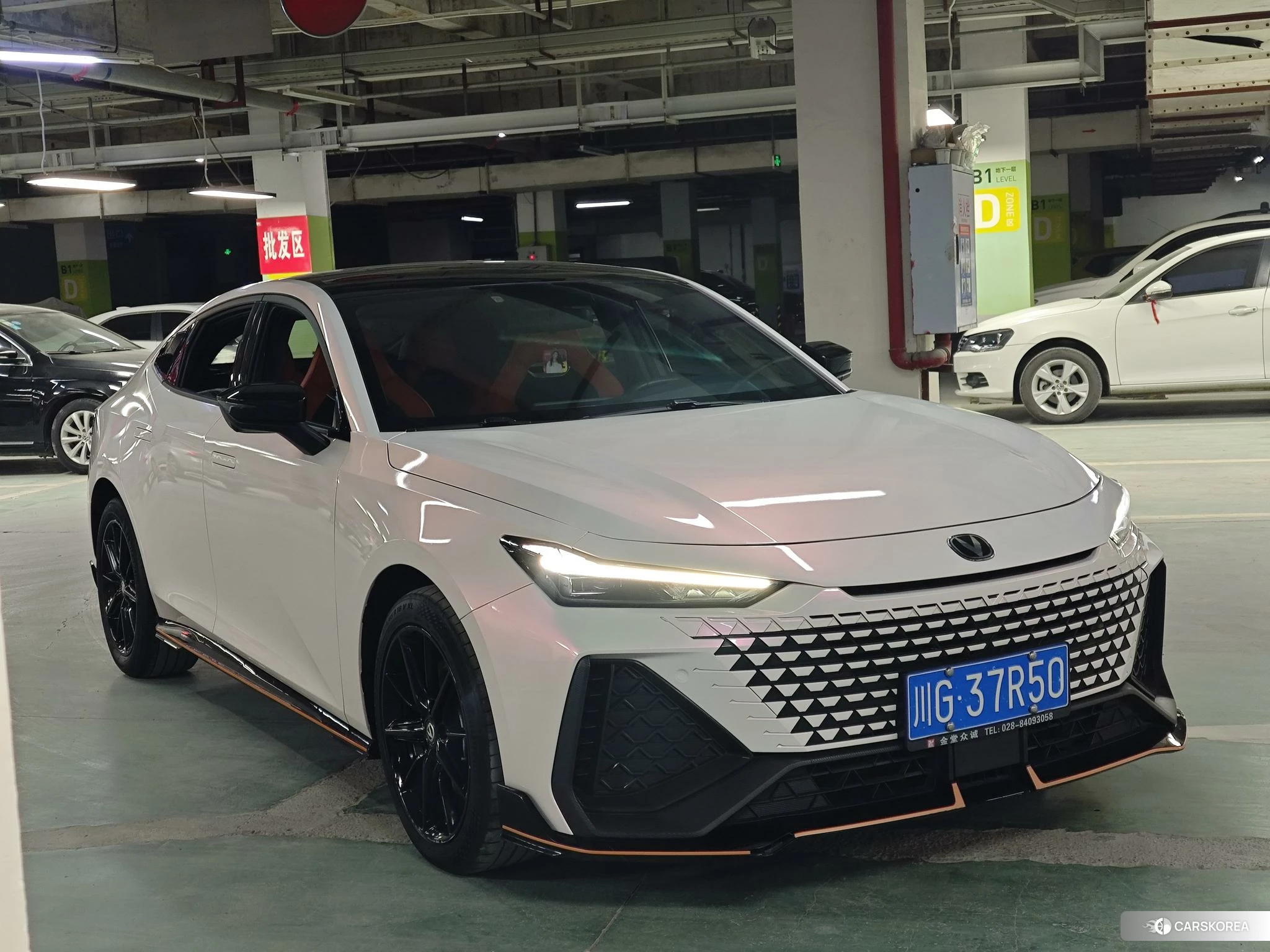 Chang'an UNI-V 2023 Другой из Китая, фото 4