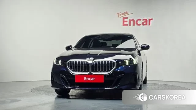 BMW 5 Series (G60) id 3517541 из Кореи 13