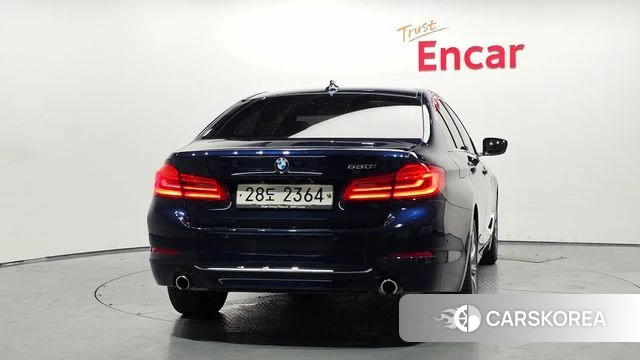 BMW 5 Series (G30) id 4496515 из Кореи 23