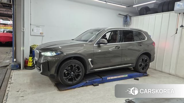 BMW X5 (G05) 2023 Коричневый из Кореи, фото 3