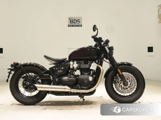 Triumph BONNEVILLE BOBBER 2024 из Японии, фото 2