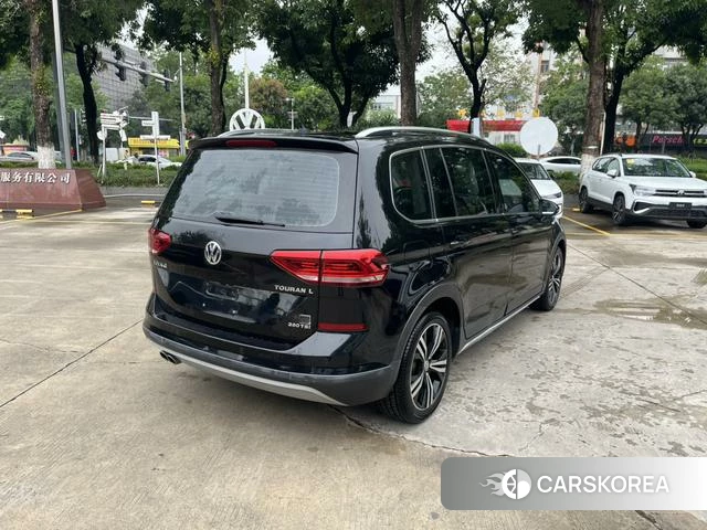 Volkswagen Touran L 2019 Черный из Китая, фото 5