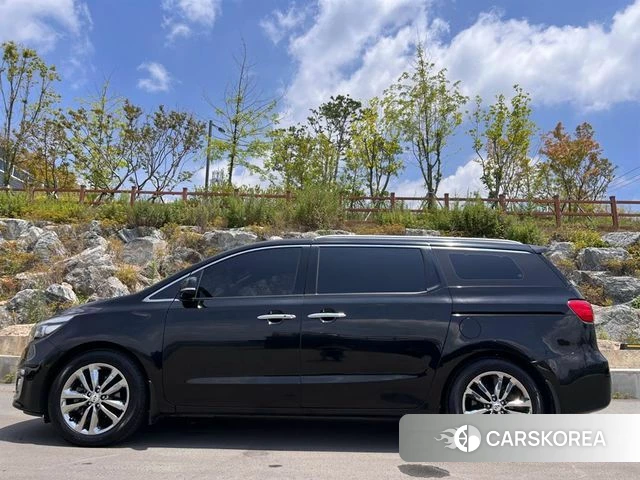 Kia All New Carnival id 4615461 из Кореи 13