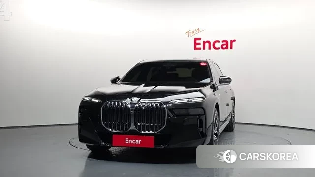 BMW 7 Series (G70) id 3517556 из Кореи 13