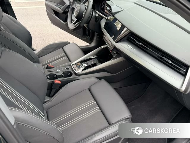 Audi A3 id 4298528 из Китая 9