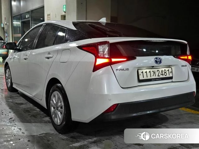 Toyota Prius 4th Generation id 3916503 из Кореи 9