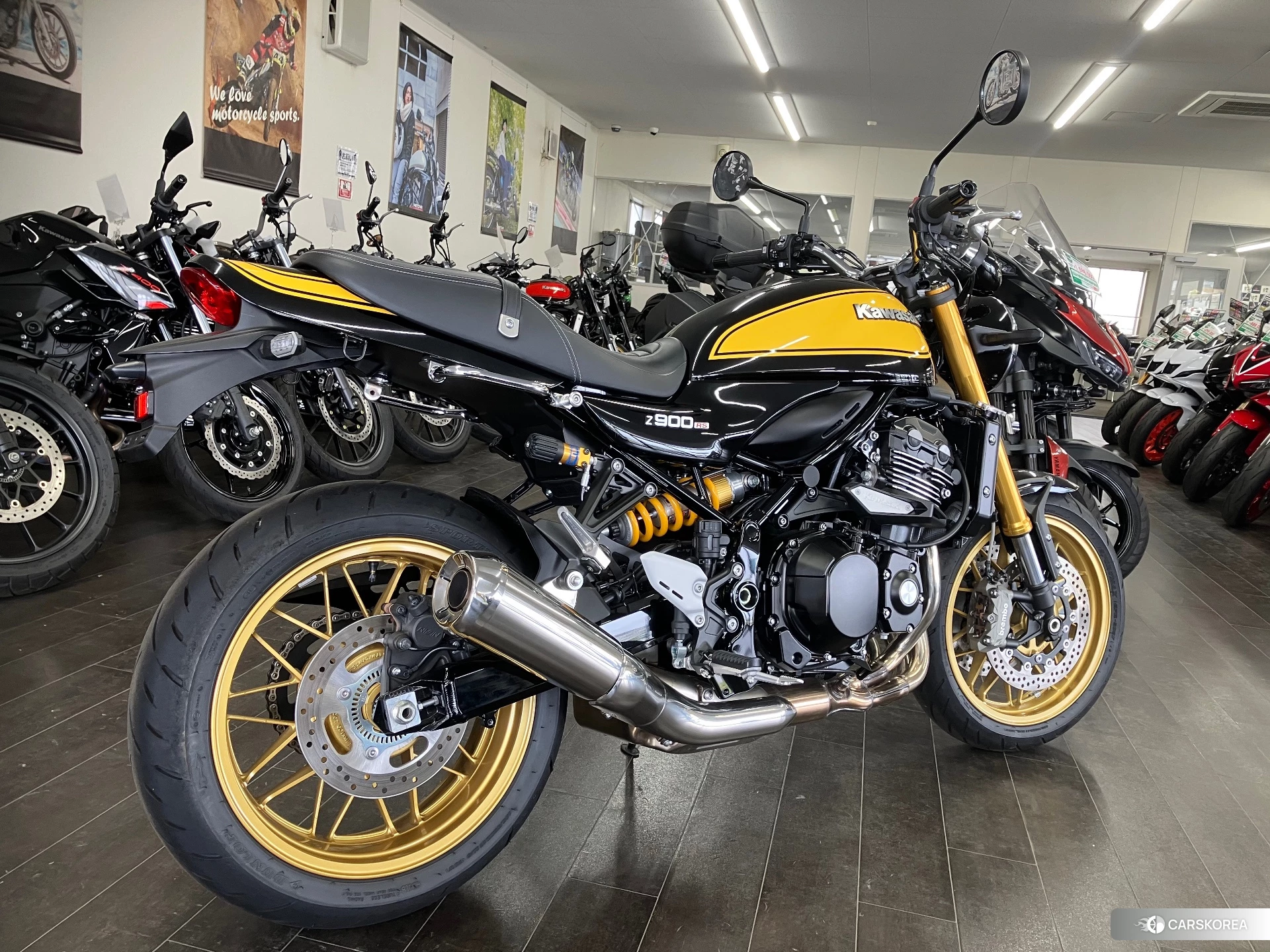 Kawasaki Z900RS SE 2023 из Японии