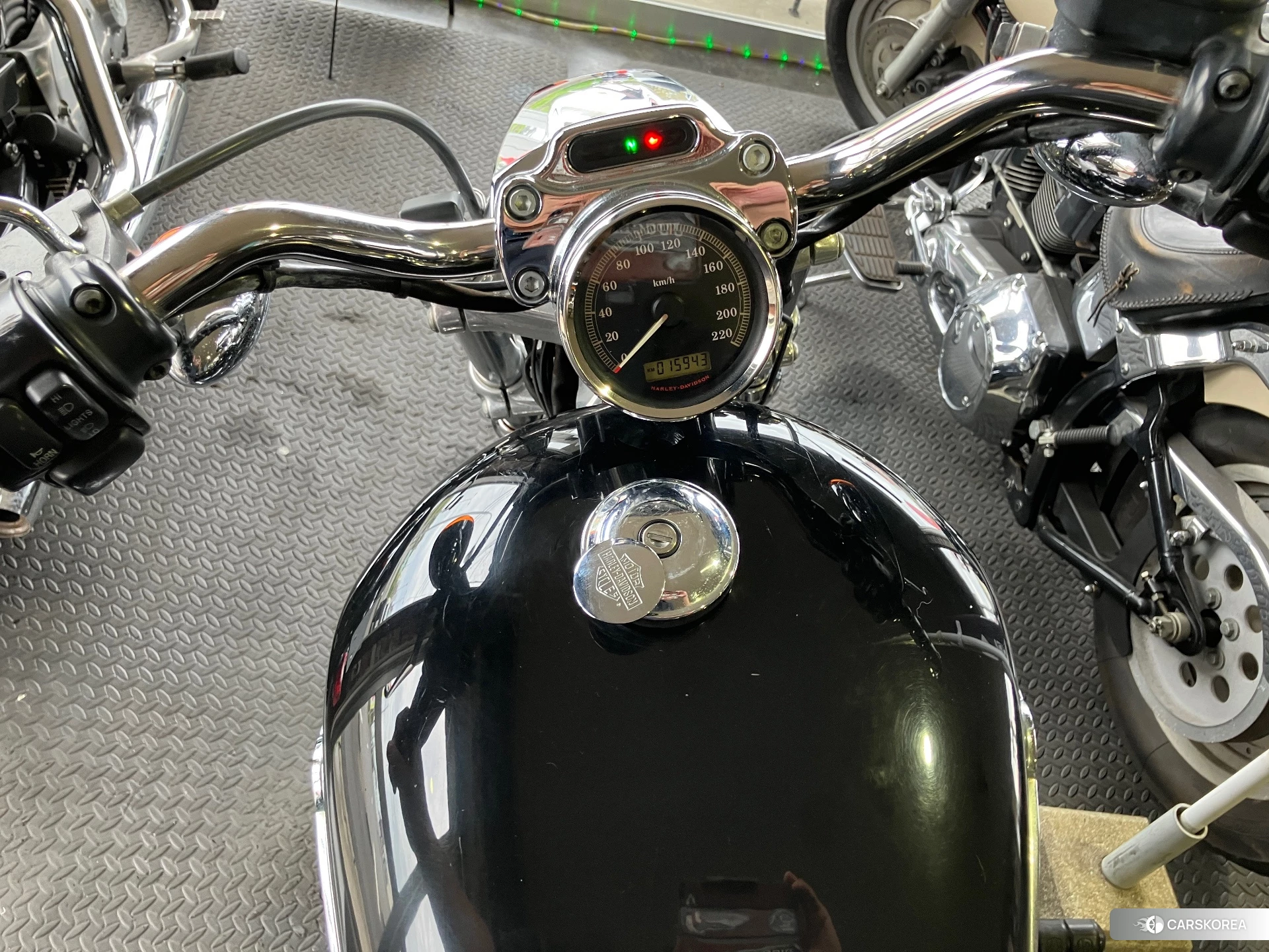 Harley-Davidson Sportster XL1200C 2012 из Японии, фото 4