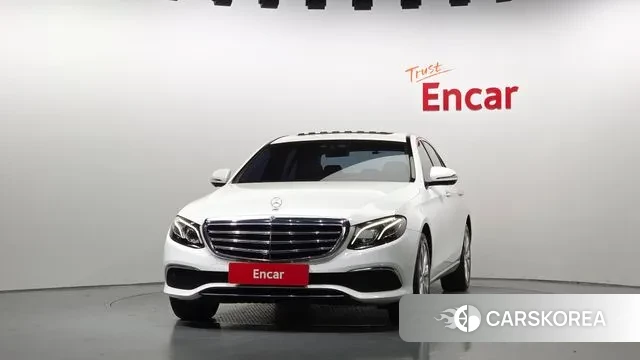 Mercedes-Benz E-Class W213 id 3265154 из Кореи 13