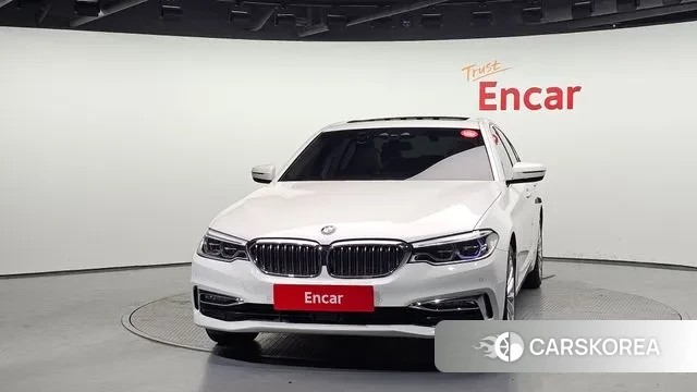 BMW 5 Series (G30) id 3692715 из Кореи 13