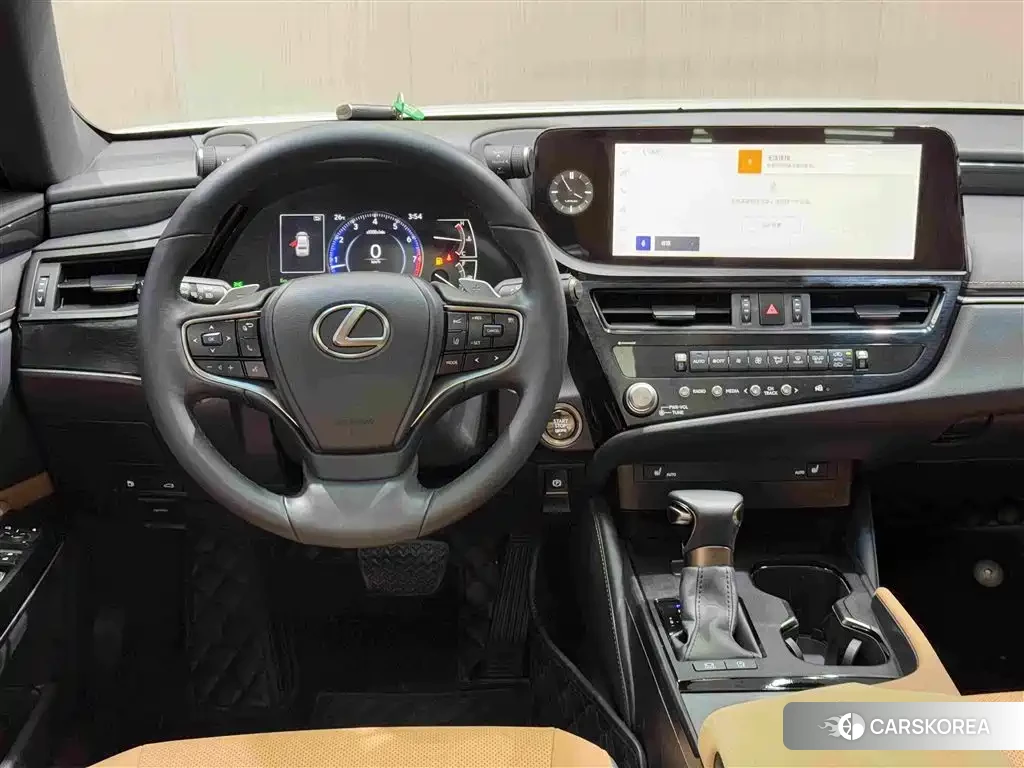 Lexus ES id 4577528 из Китая 14