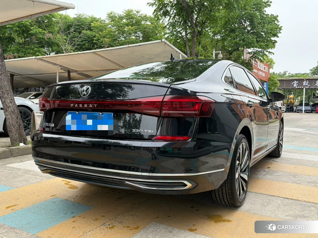 Volkswagen Passat id 4473457 из Китая 8