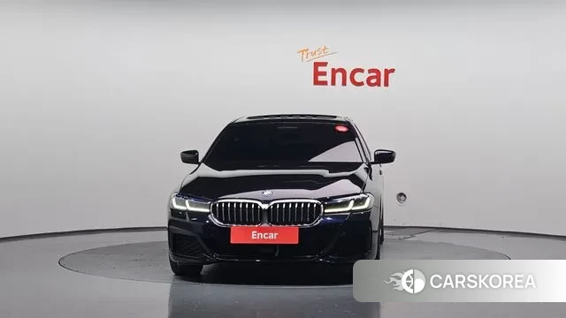 BMW 5 Series (G30) id 3389123 из Кореи 13