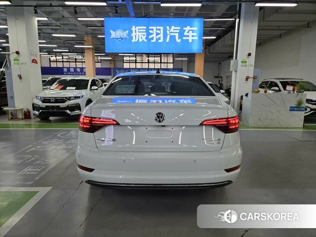 Volkswagen Sagitar id 4321359 из Китая 11