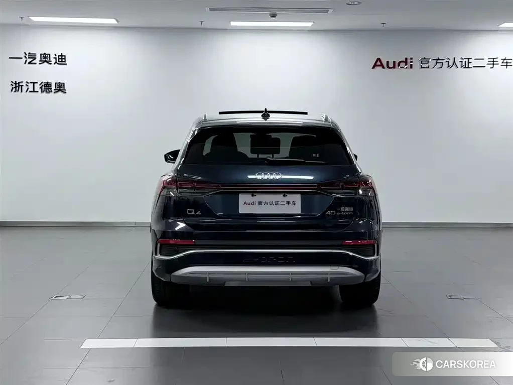 Audi Q4 2025 Silver/gray из Китая, фото 3