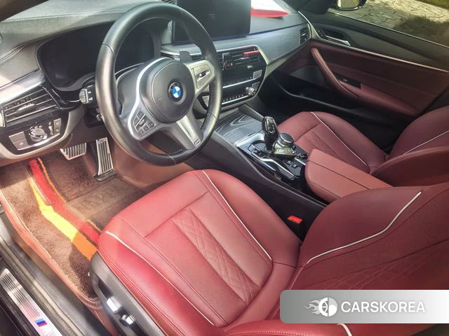 BMW 5 series 2023 Черный из Китая, фото 3