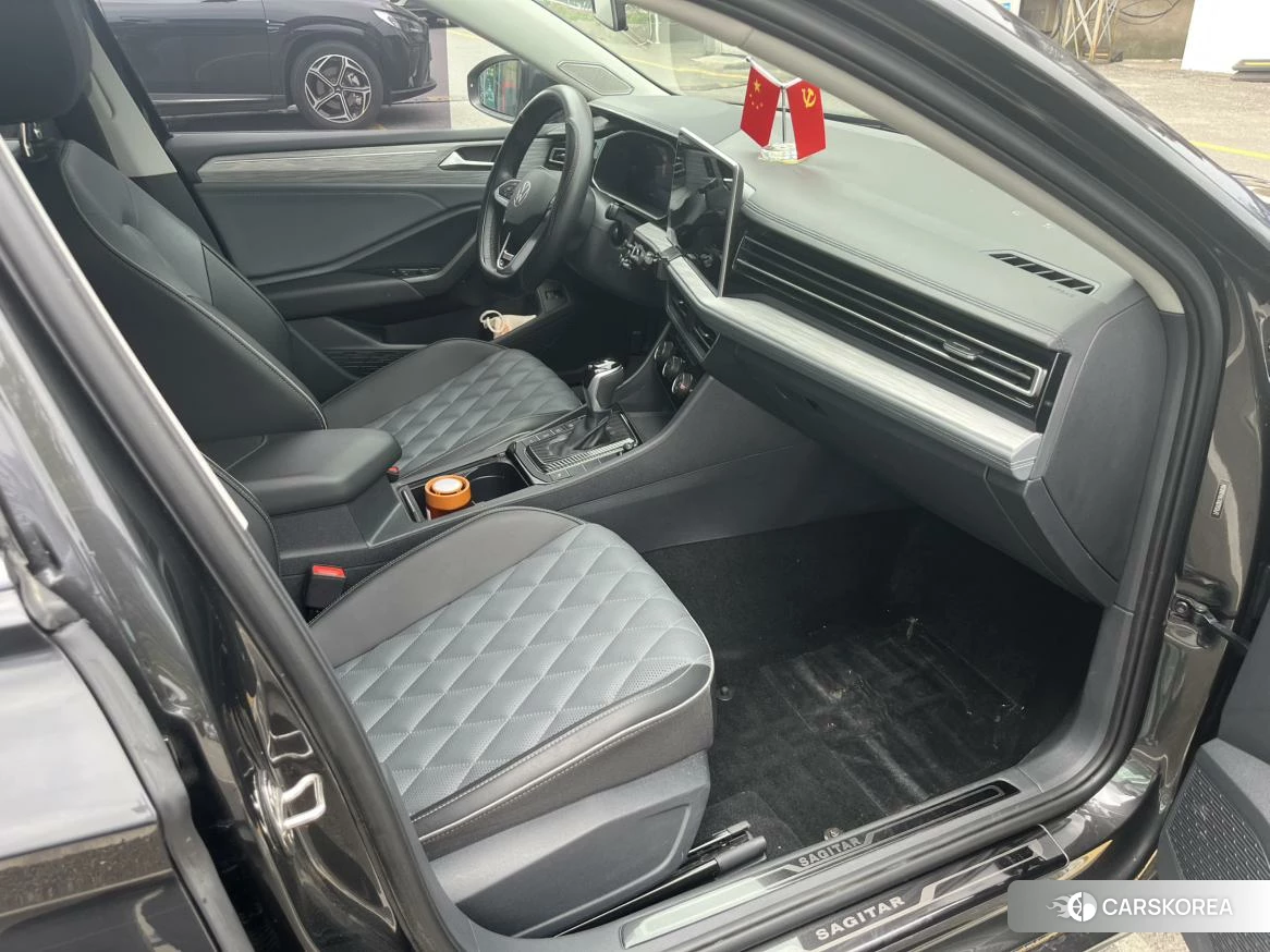 Volkswagen Sagitar 2024 Черный из Китая, фото 3