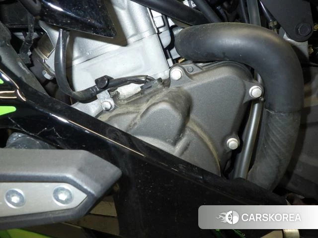 Engine photo