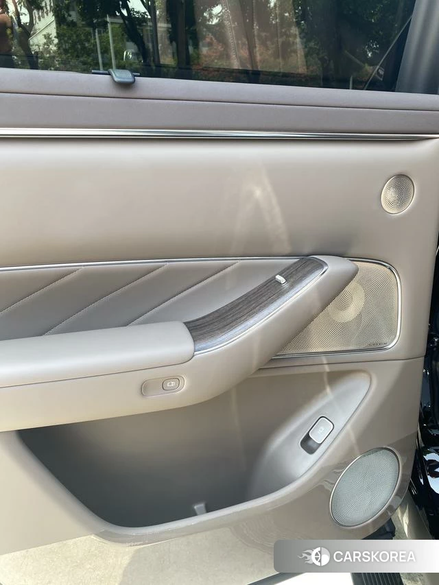 AITO Ask the world M8 id 3909131 из Китая 14