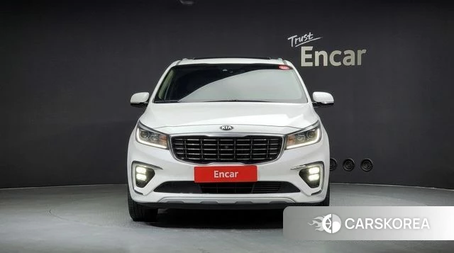 Kia The New Carnival id 4345633 из Кореи 23