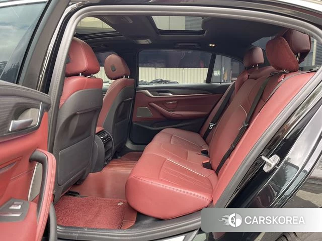 BMW 5 series PHEV id 4213000 из Китая 11
