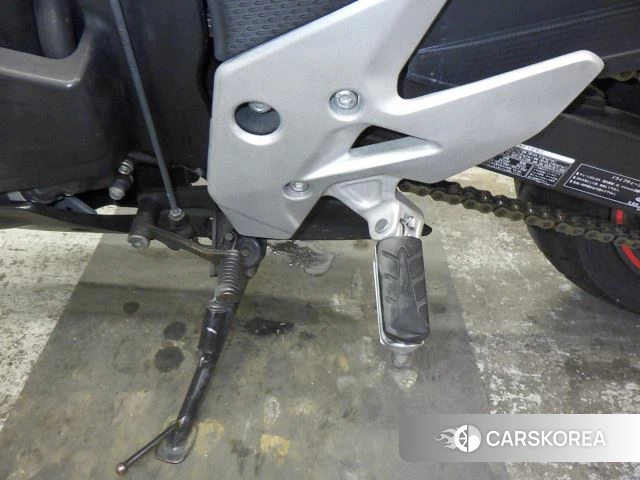 Проданный Honda CBR400R id 3997831 из Японии, фото 17